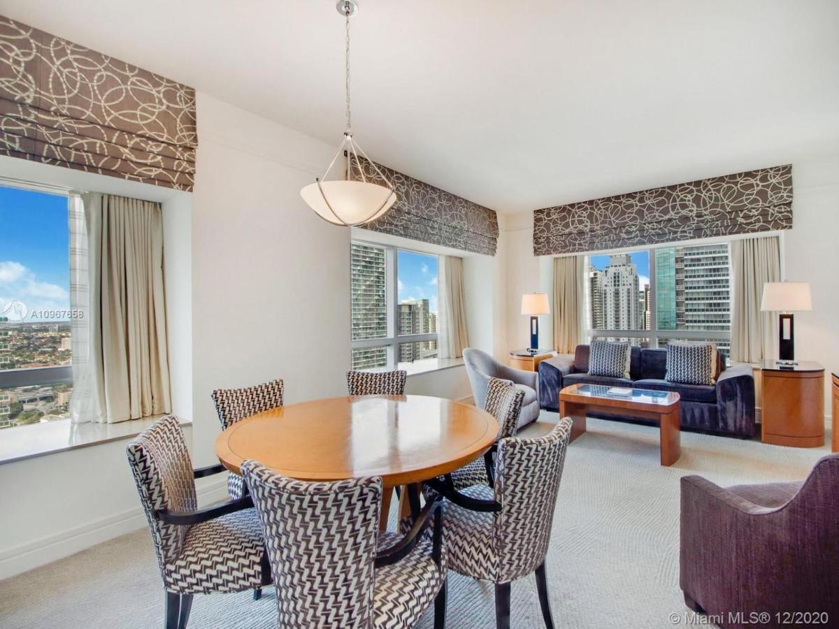 Four Seasons Hotel Miami - Luxury Private Residences מראה חיצוני תמונה
