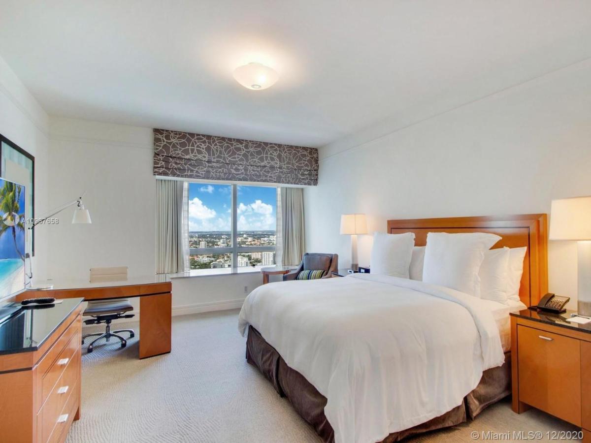 Four Seasons Hotel Miami - Luxury Private Residences מראה חיצוני תמונה
