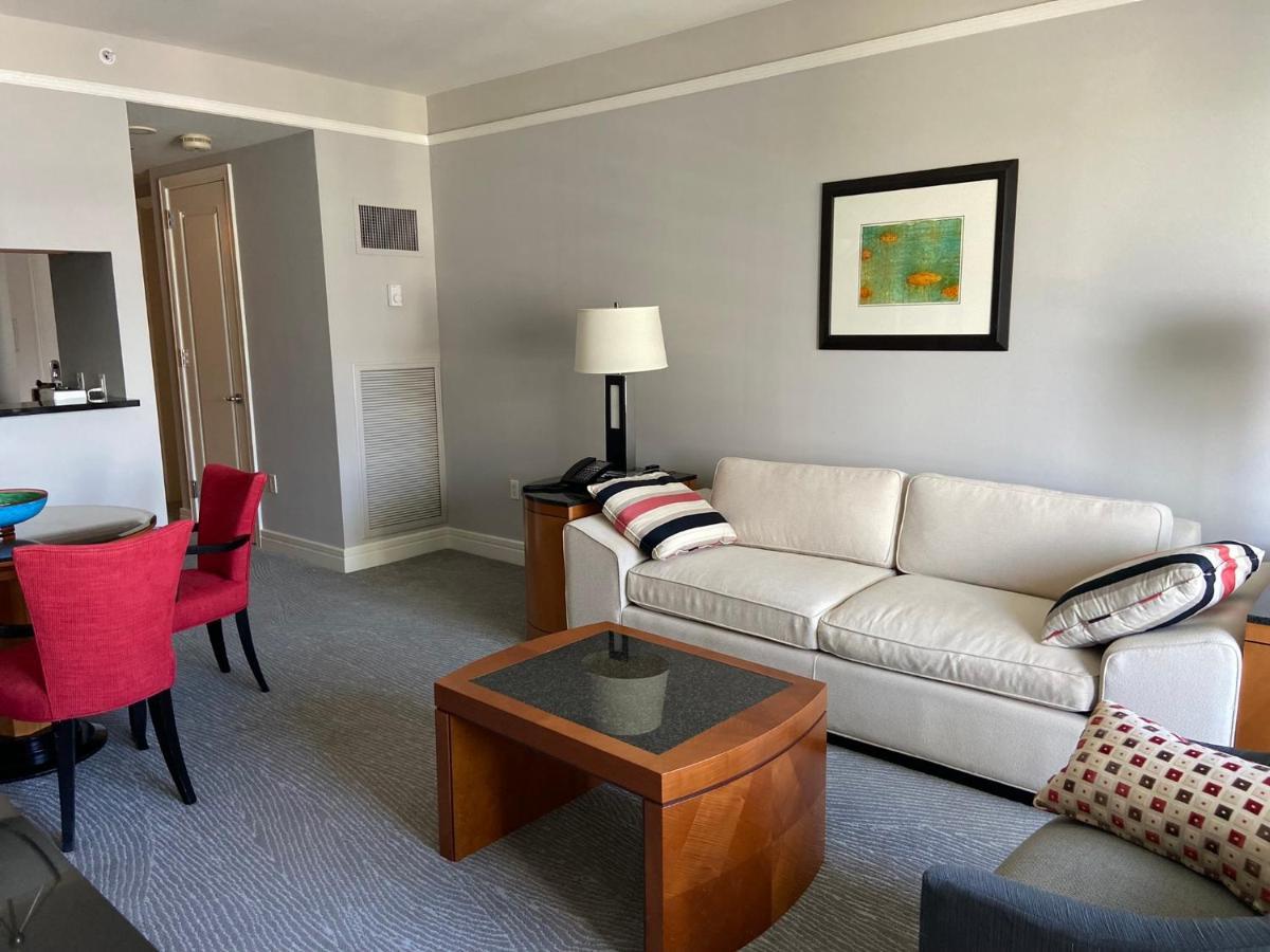 Four Seasons Hotel Miami - Luxury Private Residences מראה חיצוני תמונה